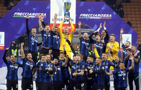 悦盈官网 -达拉斯独行侠训练开放日，今夜豪取连胜引欢呼，意甲在即，资深球员宣示担当(达拉斯独行侠主场)